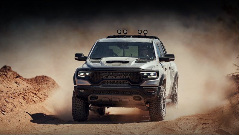 В Штатах Ram 1500 TRX оценивается в $71 690 (5,3…