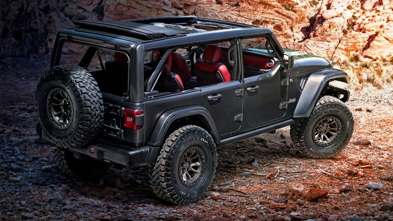 Заводской комплект Jeep Performance Parts лифтует…