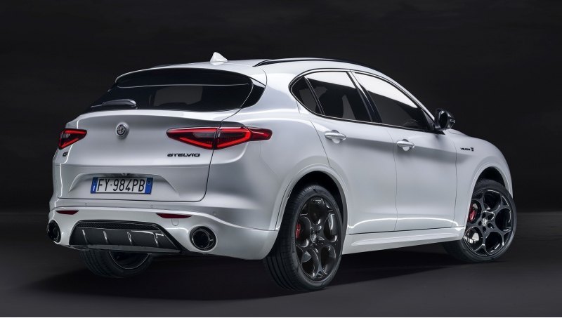 У всех автомобилей Stelvio и Giulia 2021…