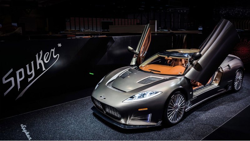 Семейство Spyker C8 Preliator (купе и спайдер)…