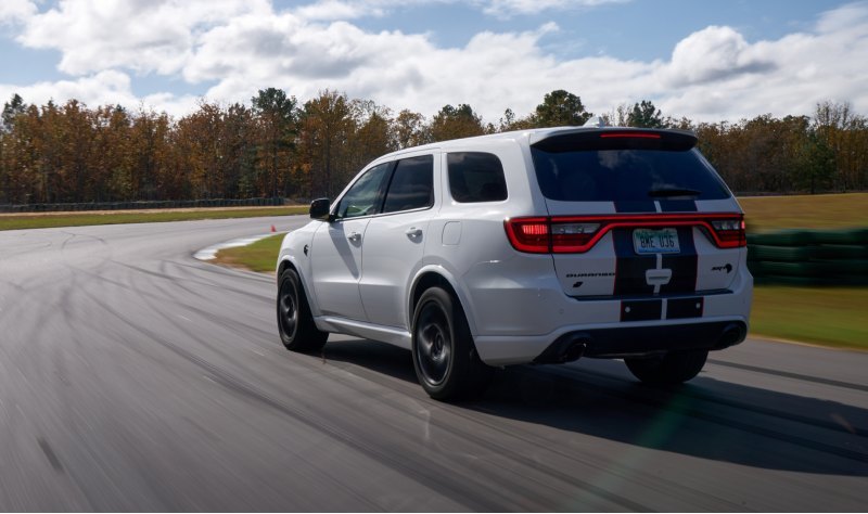 Кроссовер Durango SRT Hellcat за $82 490 (6,25…