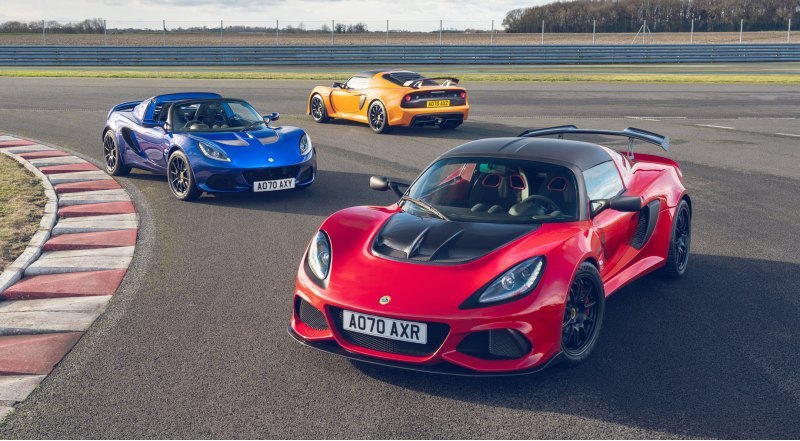 Моделям Elise Sport 240 и Elise Cup 250…