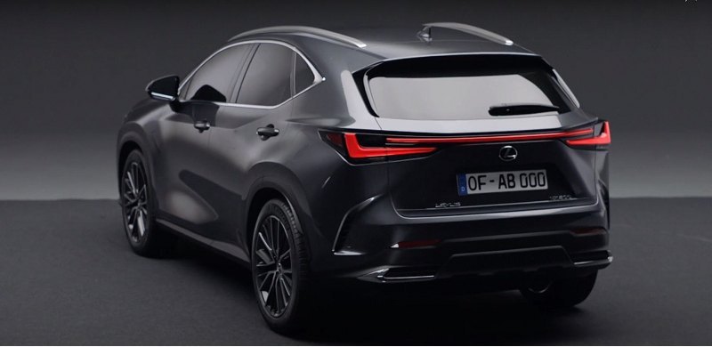 Топ-версия NX 450h+ окажется подзаряжаемым…