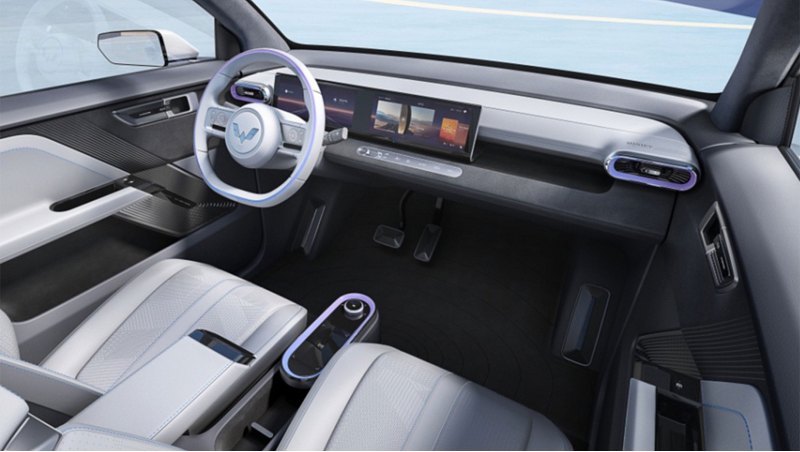 Если Mini EV предлагает только цифровую приборку…