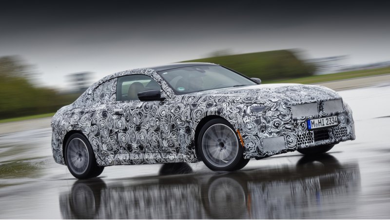 В отличие от четырёхдверной «двушки» Gran Coupe…