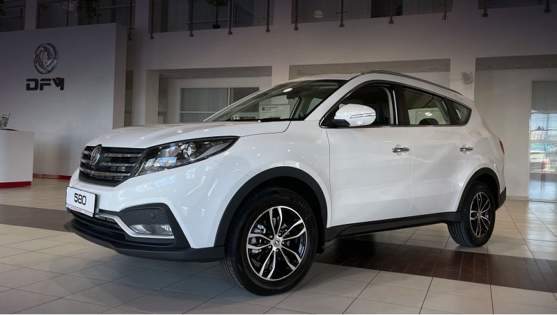 Урождённый Dongfeng Fengguang 580 образца 2016…