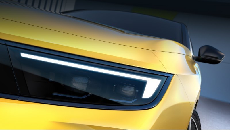 Носовая часть развивает дизайнерскую идею Opel…