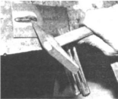 Рис. 11. После завершения сварки используйте…