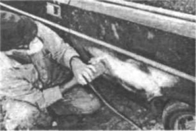 Рис. 24. На рисунке показано применение ручной…