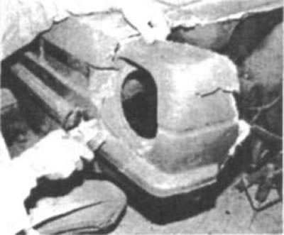 Рис. 7. Большая часть старой панели вырезается