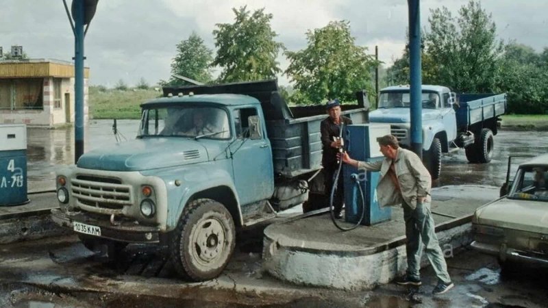 Ностальгия и дайджест для молодежи: автомобильная…