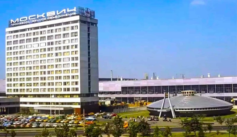 В Москве сносят бывший музей АЗЛК