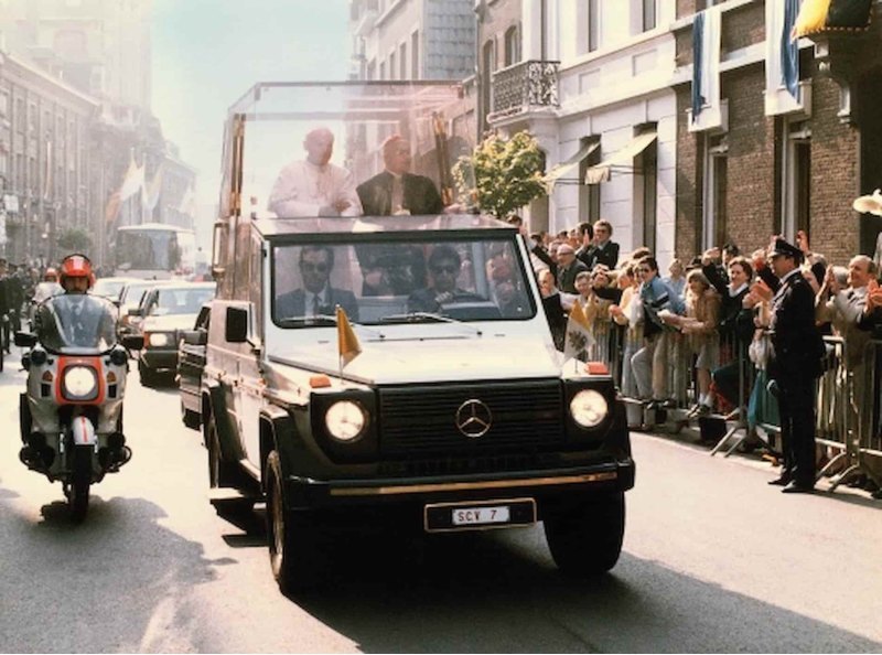 Mercedes-Benz 230 G