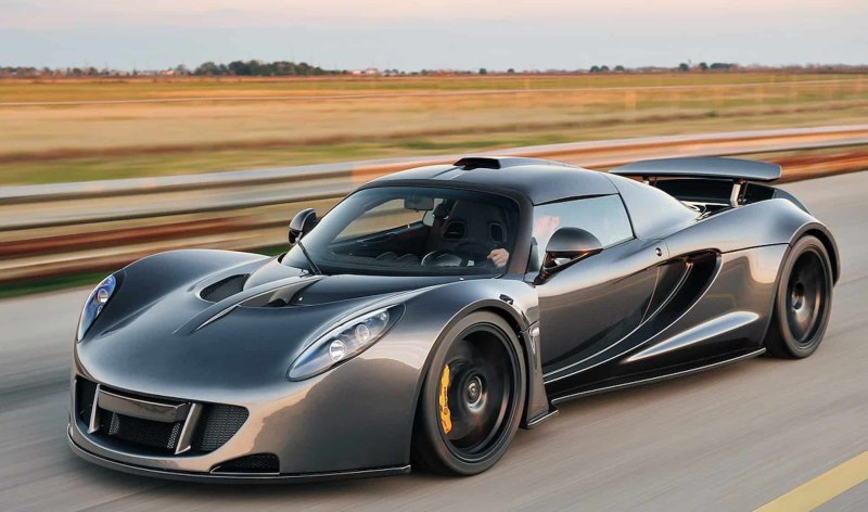 Hennessey Venom GT (435 км/ч)