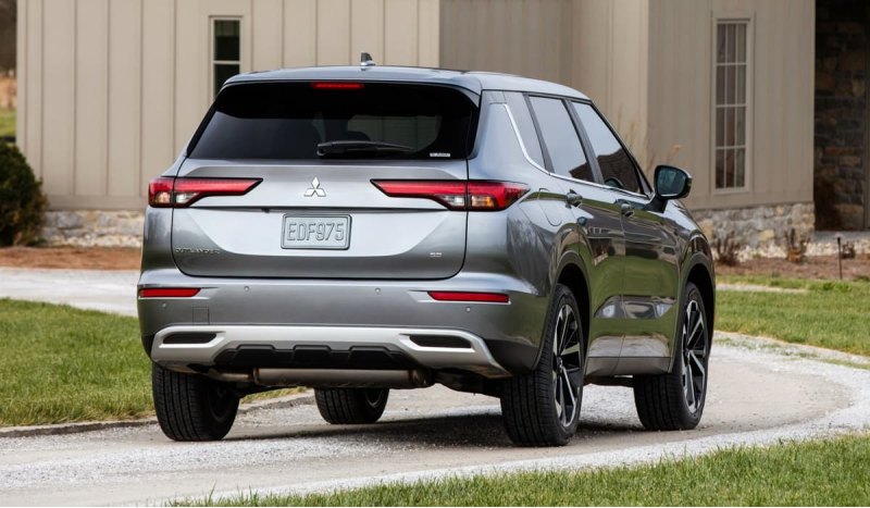Четвертая генерация Mitsubishi Outlander…