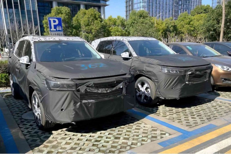 Geely Atlas 2 поколения: появились первые…