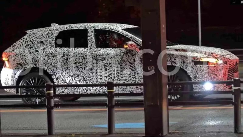 Новый Lexus RX выехал на тесты: первые фото