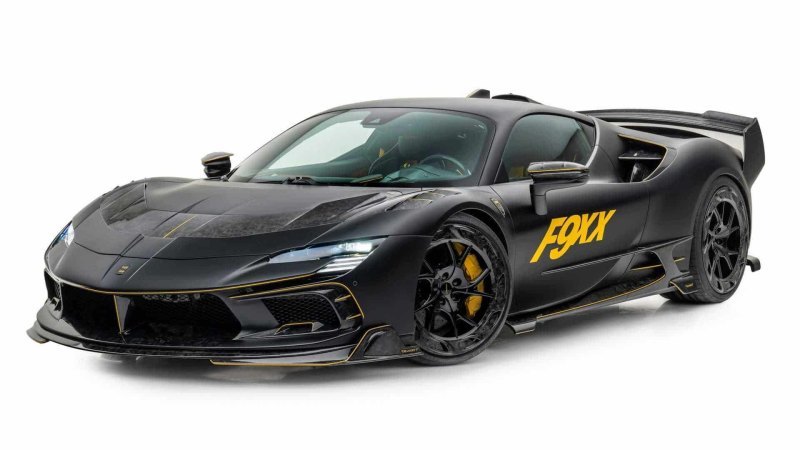 Ferrari SF90 подвергся тюнингу от ателье Mansory