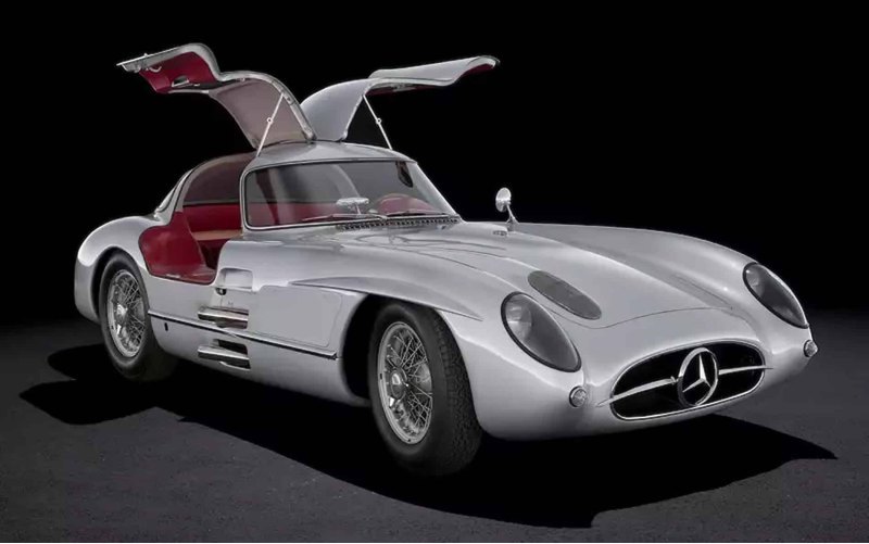 Самая дорогая машина в истории: рекорд Ferrari…