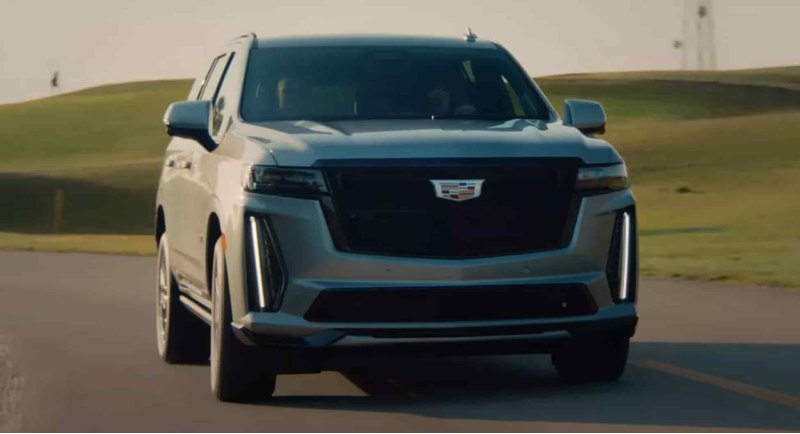 Cadillac прорекламировал самый мощный Escalade