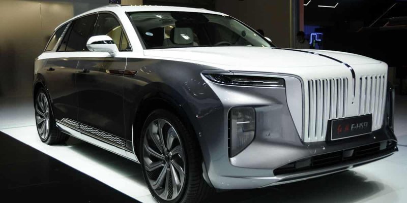 Hongqi E-HS9