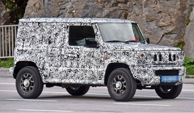 Suzuki вывела на тесты 5-дверный Jimny