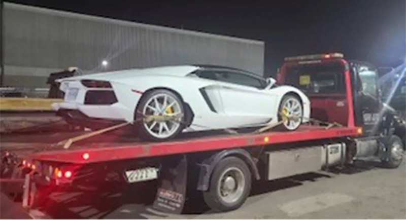 Канадская полиция арестовала Lamborghini…