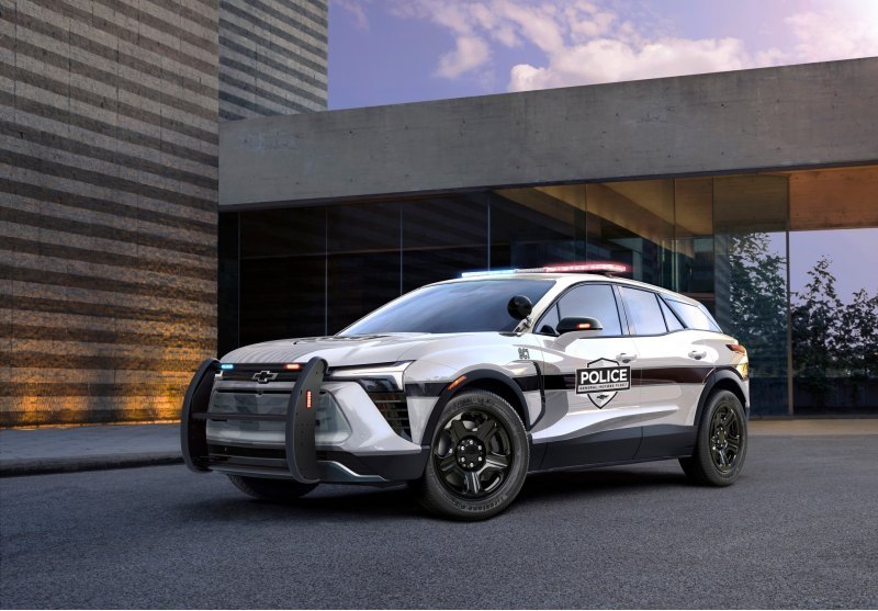 Полицейский Chevrolet Blazer EV PPV