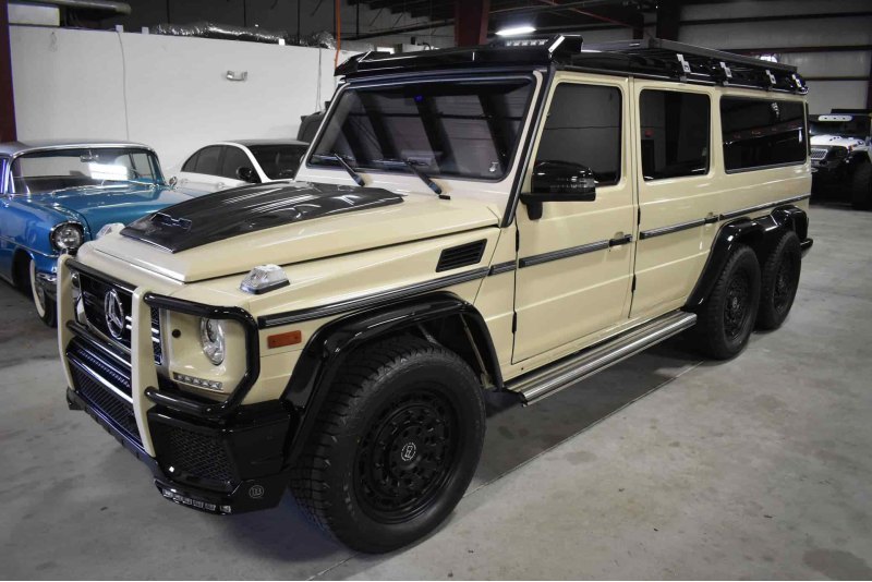 Этот шестиколесный G550 2017 года выпуска…