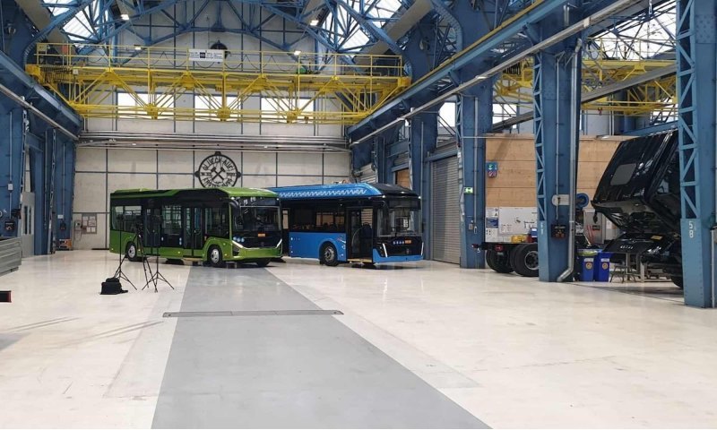 Кроме того, в Steyr хотели начать продавать в…