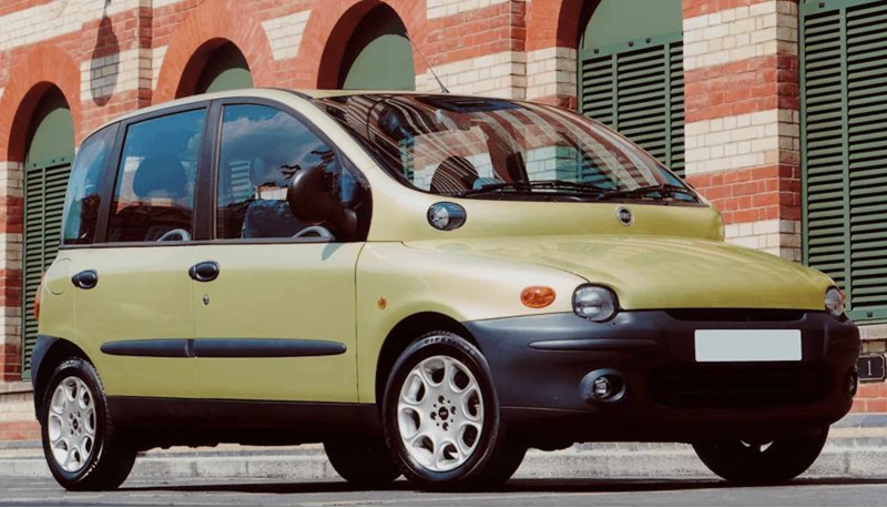 Fiat Multipla (выпускался с 1998 по 2010 годы)