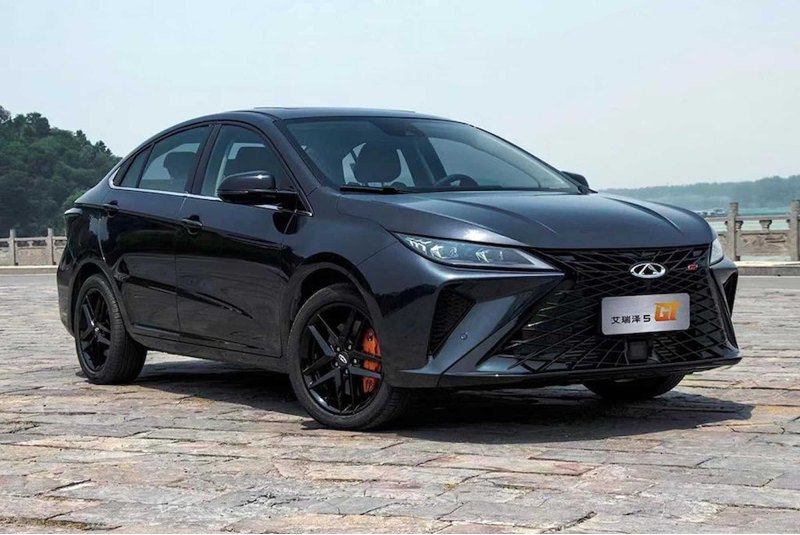 Седан Chery Arrizo 5 GT с дизайном Lexus поступил…
