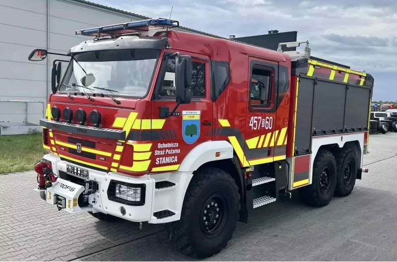 Польские пожарные купили КамАЗ-43118, сделав из…