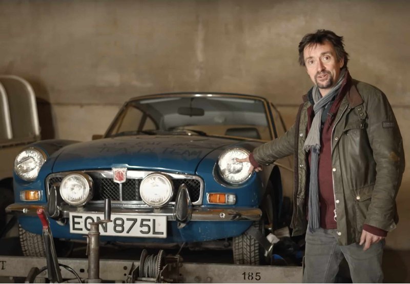 Экс-ведущий Top Gear впервые показал свой…
