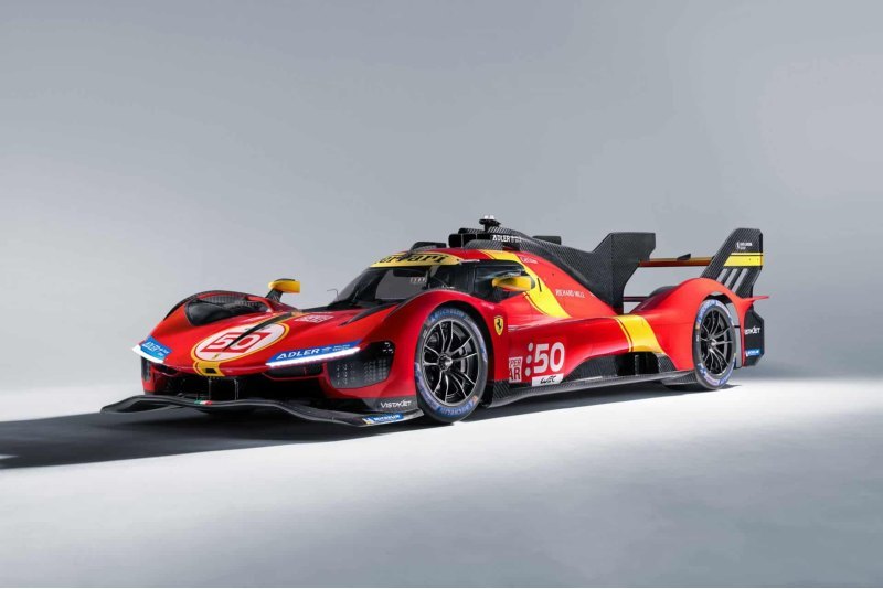 Дебют спортпрототипа под названием Ferrari 499P…