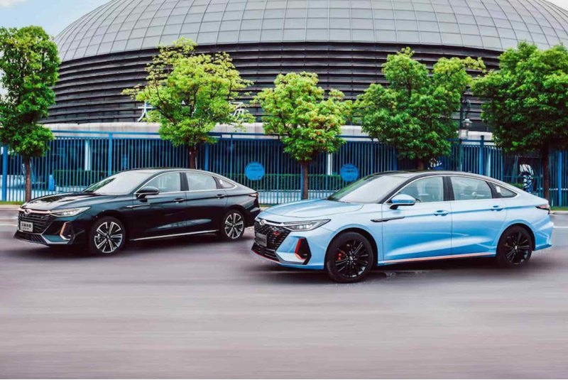 Chery Arrizo 8