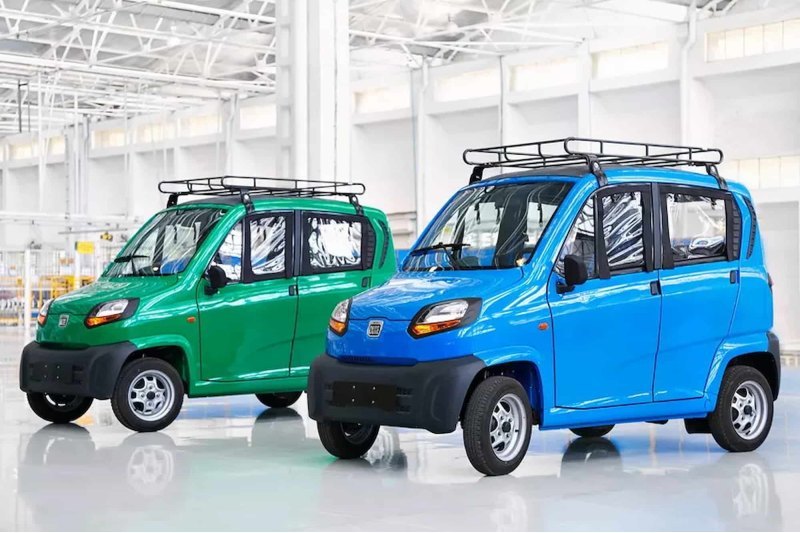 Bajaj Qute