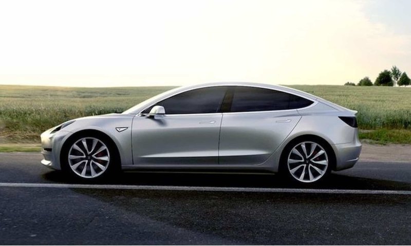 Новую Tesla Model 3 заметили в Калифорнии: первые…