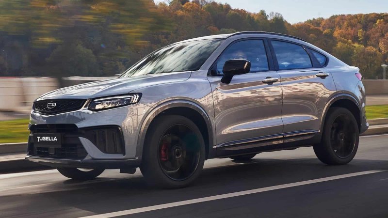 Более габаритный вседорожник Geely Azkarra стоит…