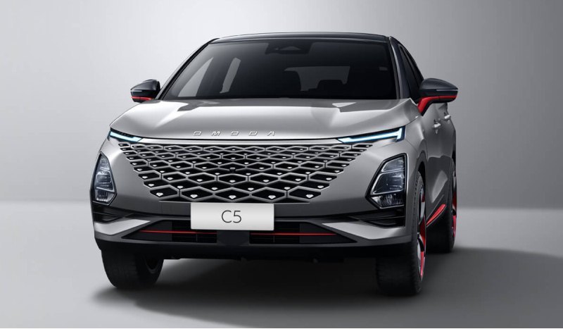Напомним, кроссовер Omoda C5 представляет собой…