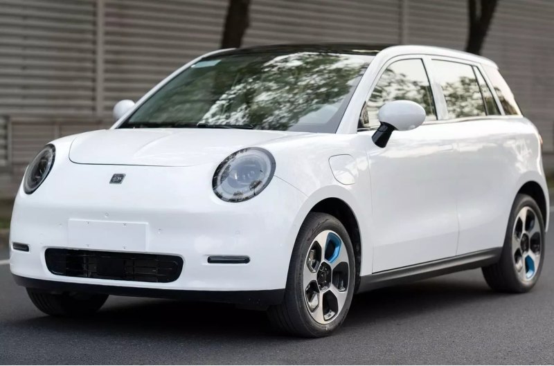 У JAC будет бюджетный электрокар с дизайном MINI:…