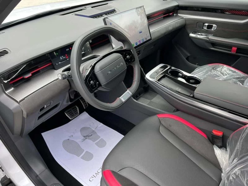 Длина Jetour Dashing составляет 4590 мм, ширина –…