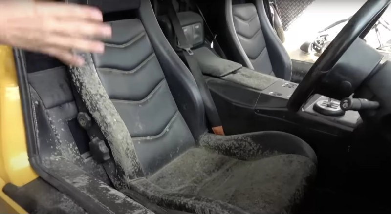 Ремонт редкого суперкара Lamborghini обойдется…