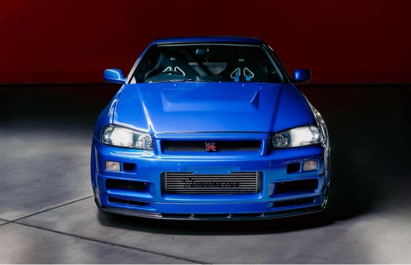 На этом Nissan Skyline GT-R ездил актер Пол Уокер…