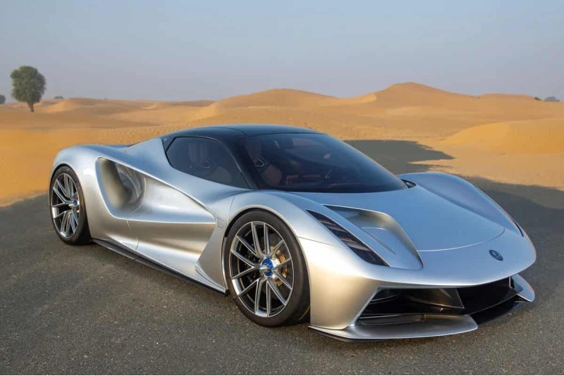 1 место – Lotus Evija