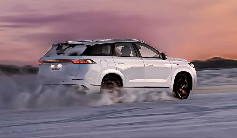 Автомобиль представляет собой самую крупную на…