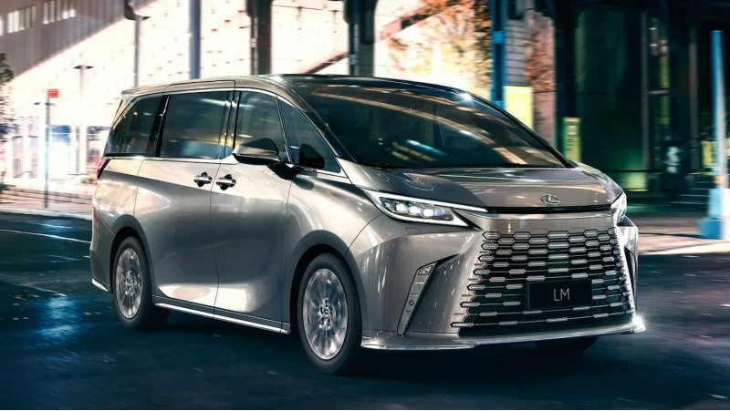 Lexus представил новый роскошный минивэн LM