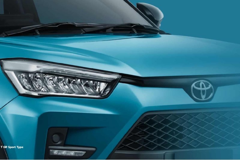 Новый компактный кроссовер Toyota могут назвать…