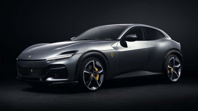 Серийный кроссовер Ferrari Purosangue