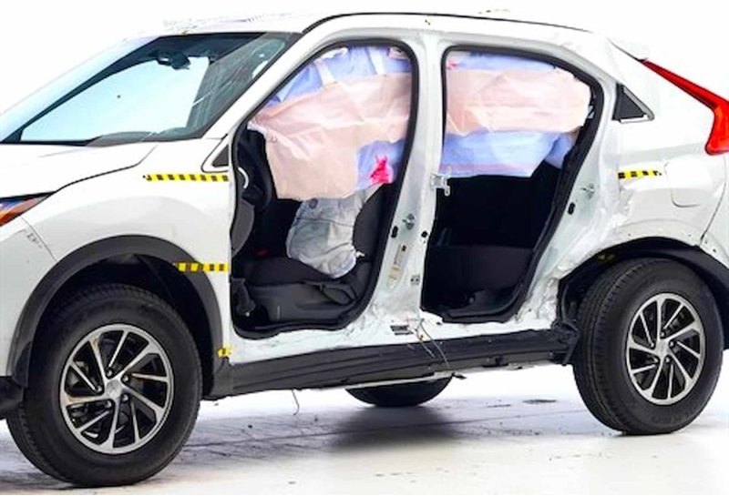 Названы самые небезопасные автомобили в 2023…